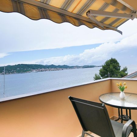 Apartments Osljak Преко Экстерьер фото