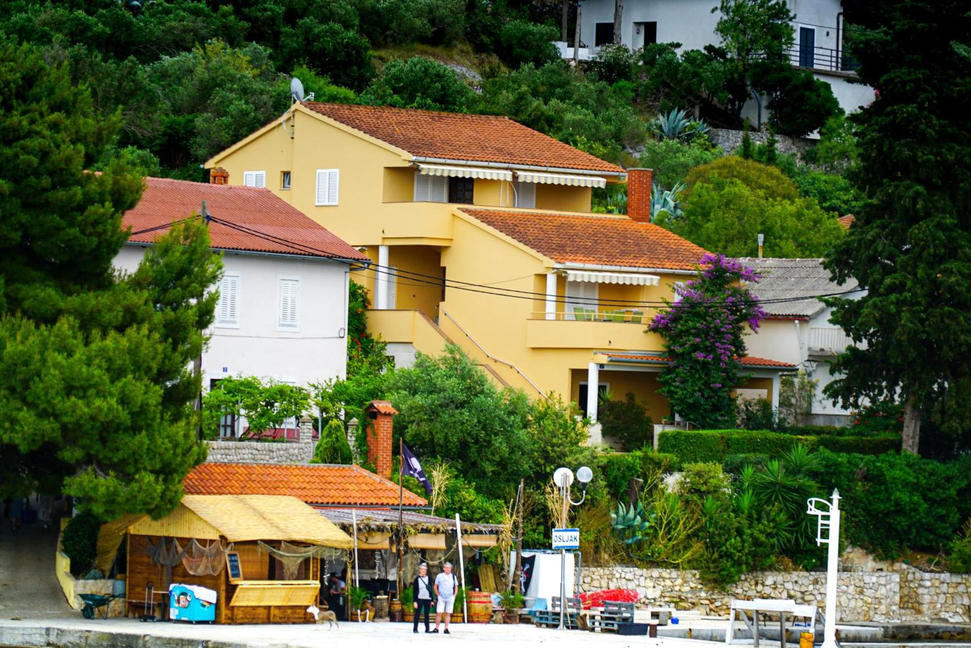 Apartments Osljak Преко Экстерьер фото