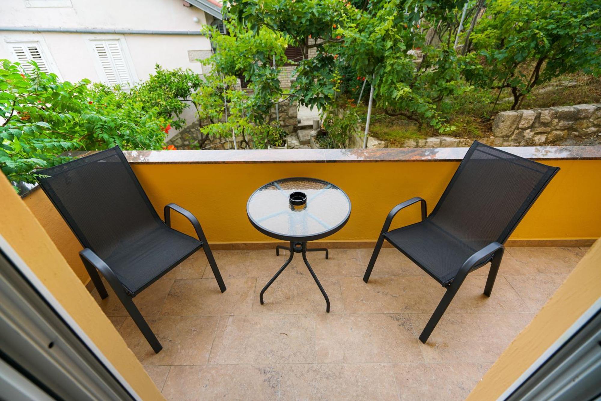 Apartments Osljak Преко Экстерьер фото