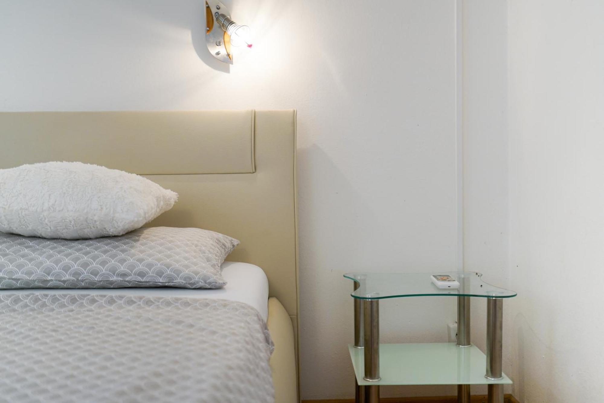 Apartments Osljak Преко Экстерьер фото